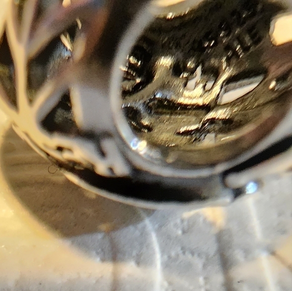 Pandora Marvel Spider-Man Mask Charm - Picture 9 of 9